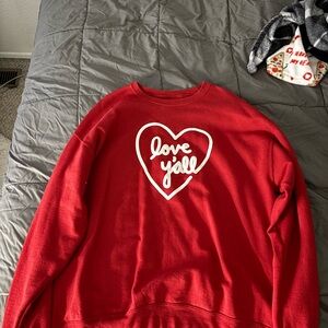 Addison Rae merchandise. Loose fit and super comfy!